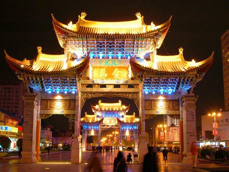 金馬碧雞坊 http://m.gzmengda.com/